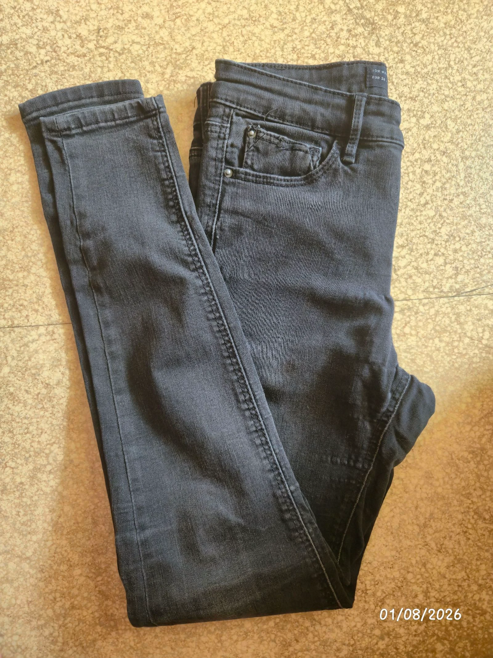 Jeans stradivarius t. 36